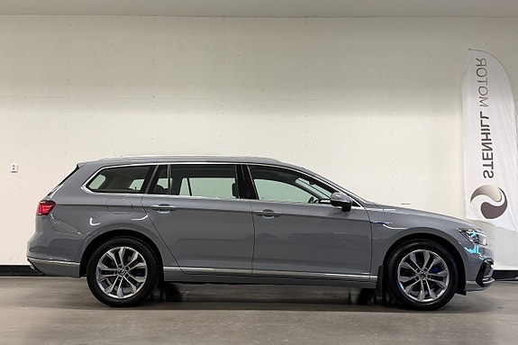 Volkswagen Passat 5 of 27