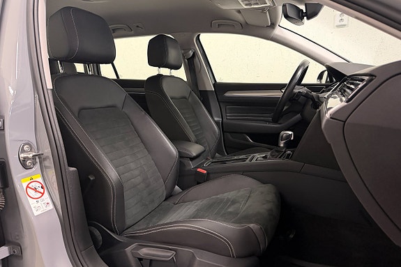 Volkswagen Passat 26 of 27