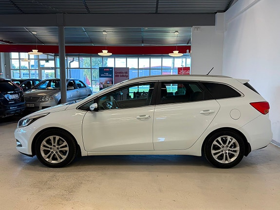 Kia Ceed 4 of 5