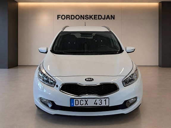 Kia Ceed 3 of 17