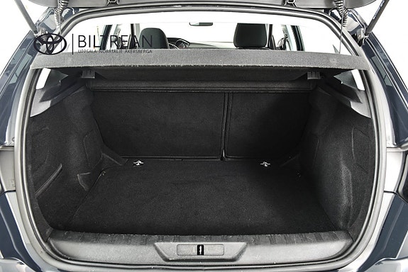 Peugeot 308 9 of 15