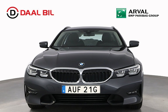 BMW 330e 2 of 5