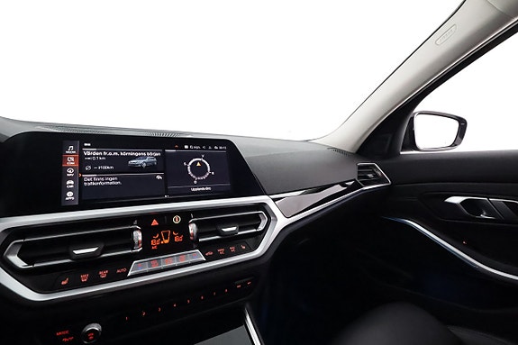 BMW 330e 24 of 28