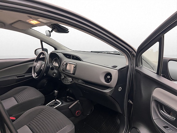 Toyota Yaris 22 of 28