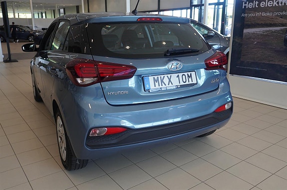 Hyundai i20 5 of 6