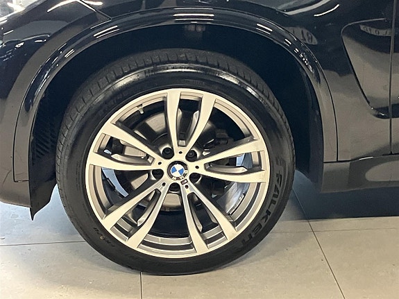 BMW X5 4 of 15