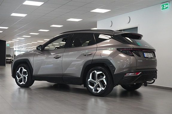Hyundai Tucson 3 of 5