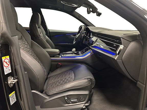 Audi RS Q8 13 of 16