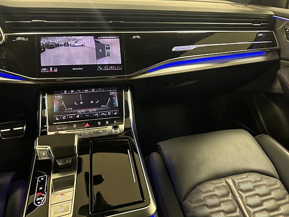 Audi RS Q8 11 of 16