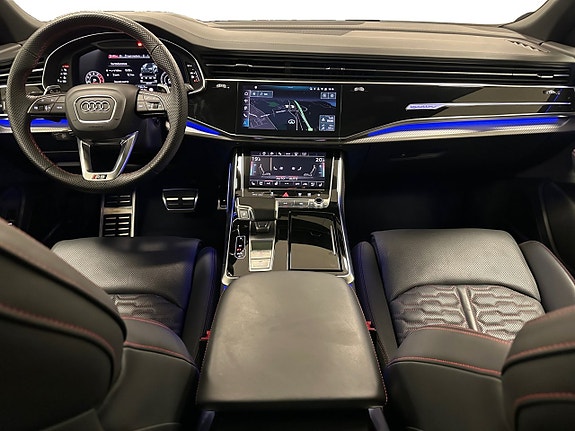 Audi RS Q8 10 of 16