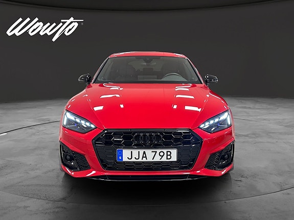 Audi A5 2 of 5