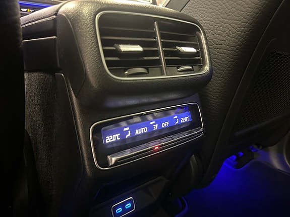 Mercedes-Benz GLS450 d 16 of 18