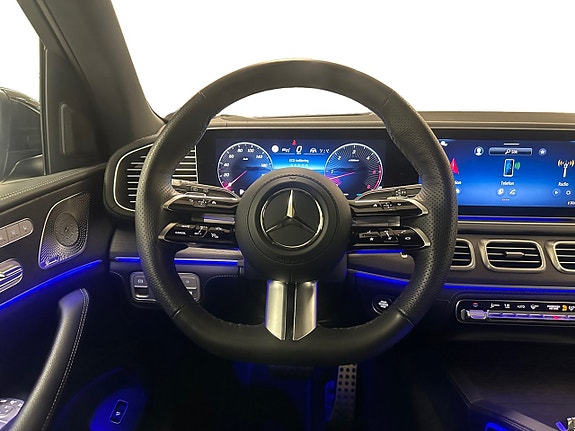 Mercedes-Benz GLS450 d 12 of 18