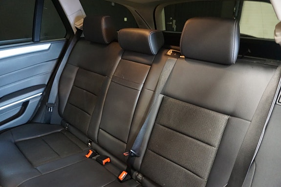 Mercedes-Benz E220 19 of 24