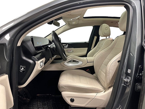 Mercedes-Benz GLE350 de 8 of 16