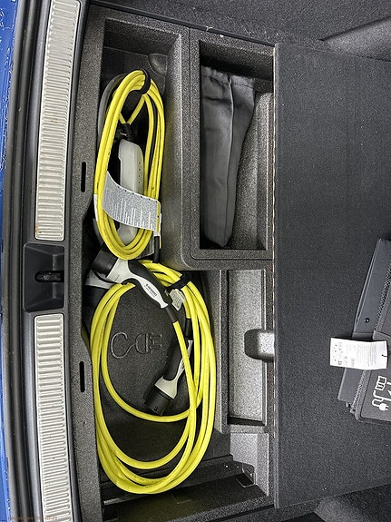 Volkswagen Passat 11 of 15