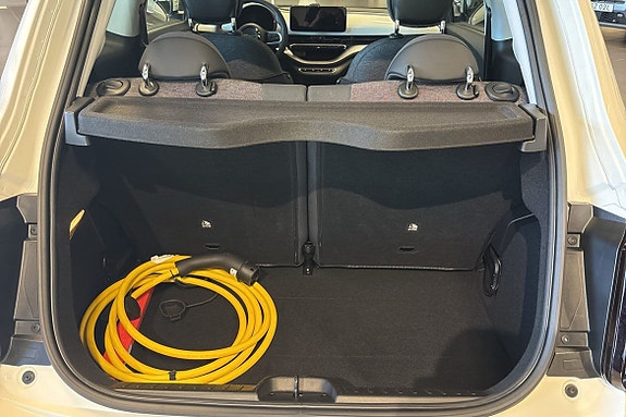 Fiat 500e 8 of 8