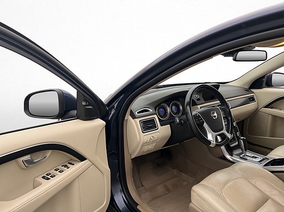 Volvo S80 10 of 30