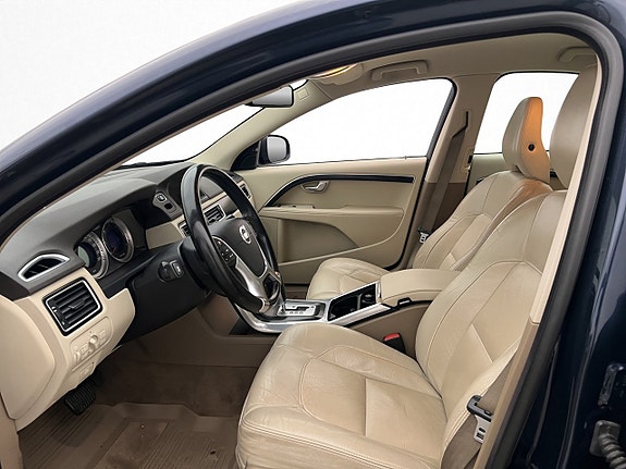 Volvo S80 11 of 30