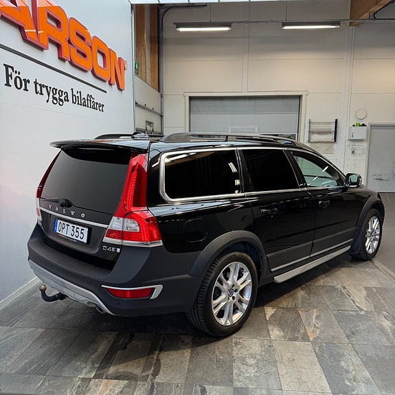 Volvo XC70 4 of 5