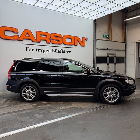 Volvo XC70 3 of 5