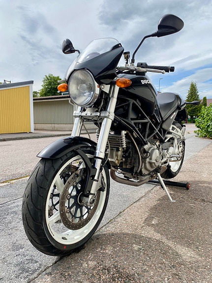 Ducati Monster 1000 s2r 5 of 5