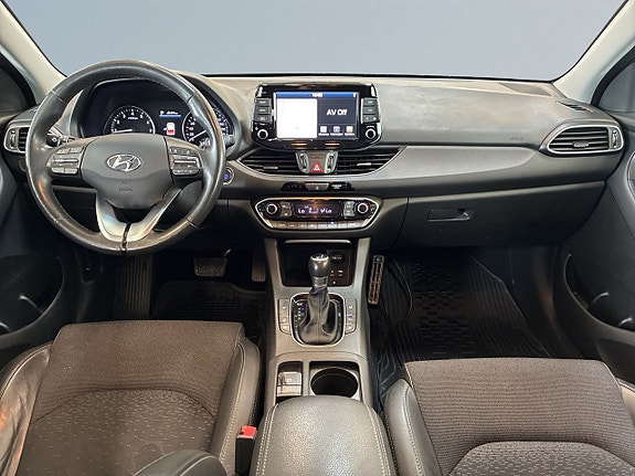 Hyundai i30 8 of 23