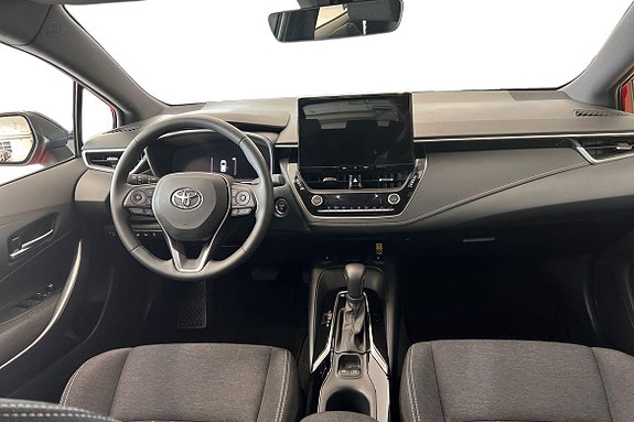 Toyota Corolla 8 of 19