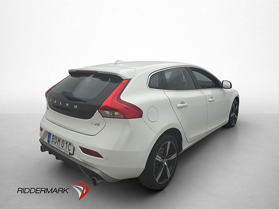 Volvo V40 6 of 23