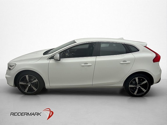 Volvo V40 4 of 23