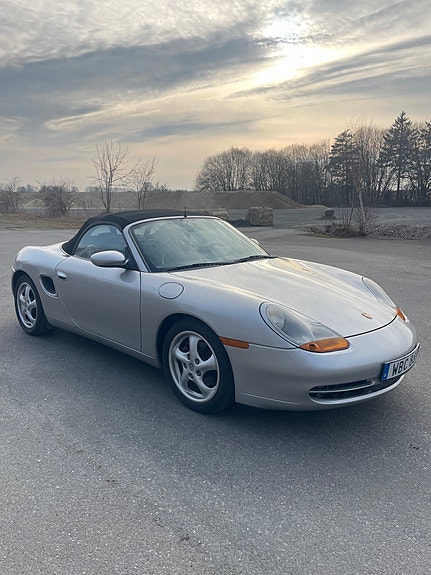 Porsche Boxster 2 of 5