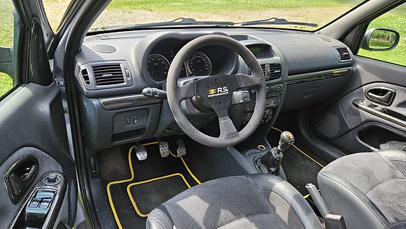 Renault Clio II 6 of 12