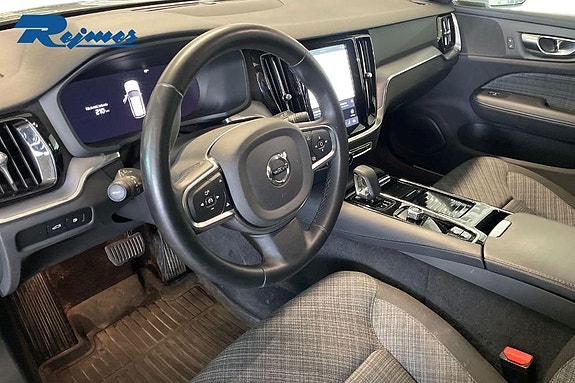 Volvo V60 4 of 20