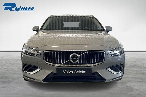 Volvo V60 3 of 5