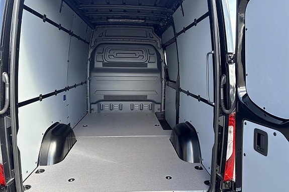 Mercedes-Benz Sprinter 317 10 of 11