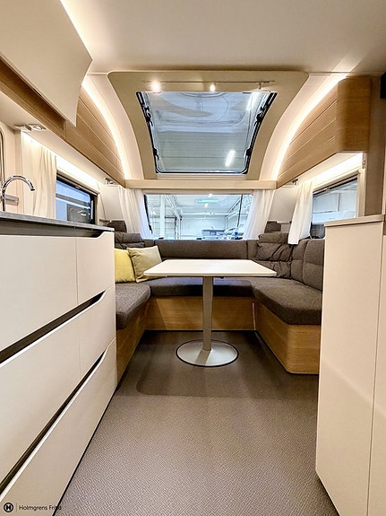 Adria Adora 613 UT | Tvärbädd | Toa bak | 15 of 17