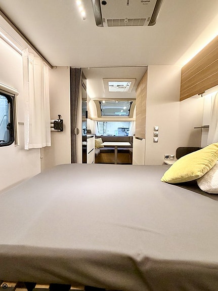 Adria Adora 613 UT | Tvärbädd | Toa bak | 13 of 17
