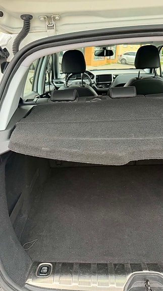 Peugeot 2008 8 of 11