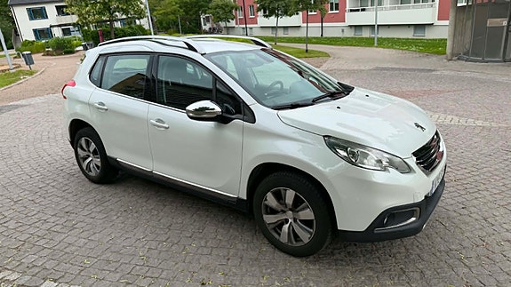 Peugeot 2008 6 of 11