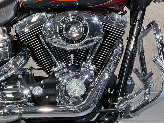 Harley-Davidson DYNA WIDE GLIDE FXDWG 3 of 7