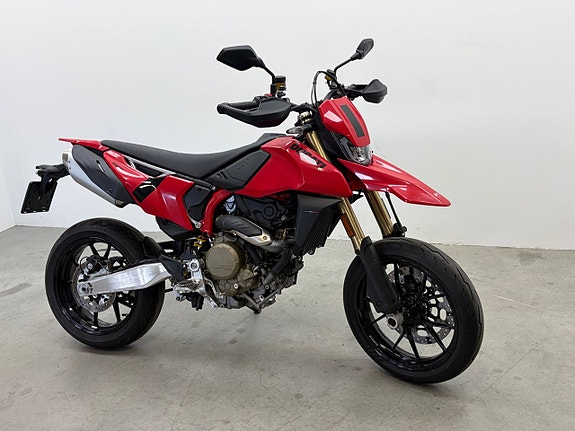 Ducati Hypermotard 698 2 of 5