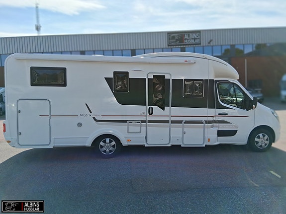 Adria Matrix Supreme M 687 SL / ALDE / Taksäng 5 of 21