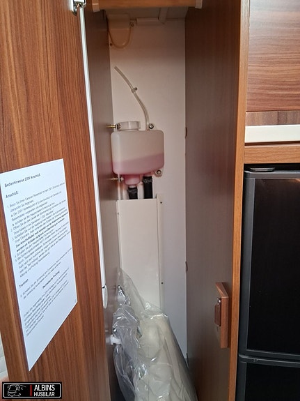 Adria Matrix Supreme M 687 SL / ALDE / Taksäng 21 of 21