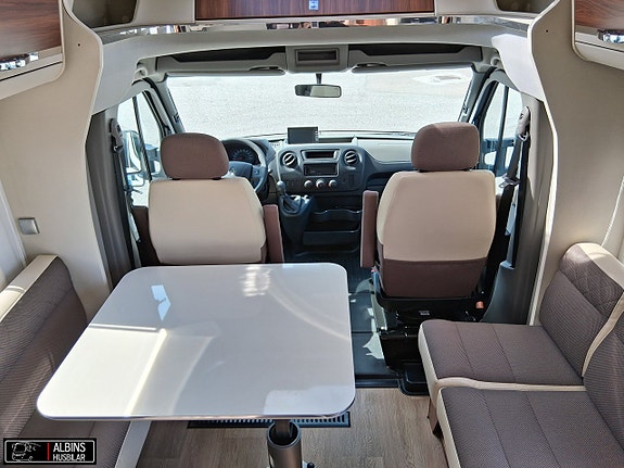 Adria Matrix Supreme M 687 SL / ALDE / Taksäng 10 of 21