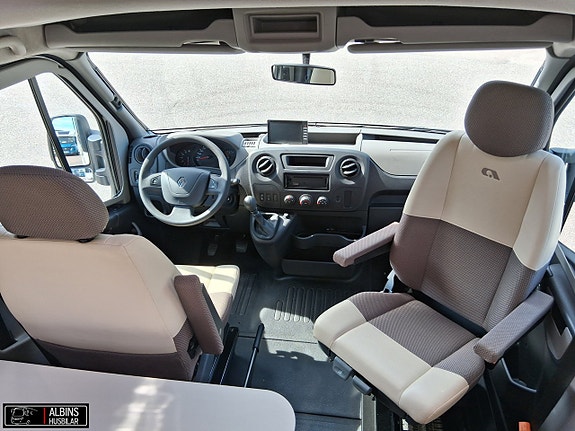 Adria Matrix Supreme M 687 SL / ALDE / Taksäng 11 of 21