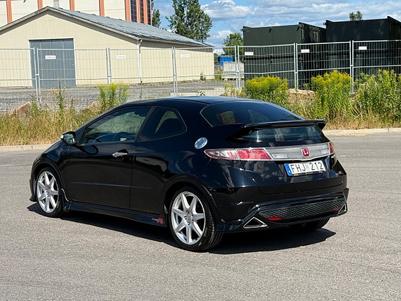 Honda Civic 10 of 23
