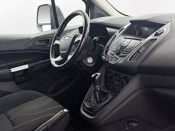 Ford Transit Connect 16 of 25