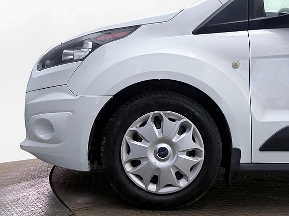 Ford Transit Connect 11 of 25