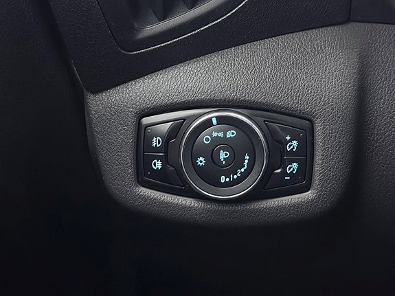 Ford Transit Connect 25 of 25