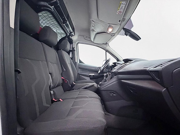 Ford Transit Connect 15 of 25